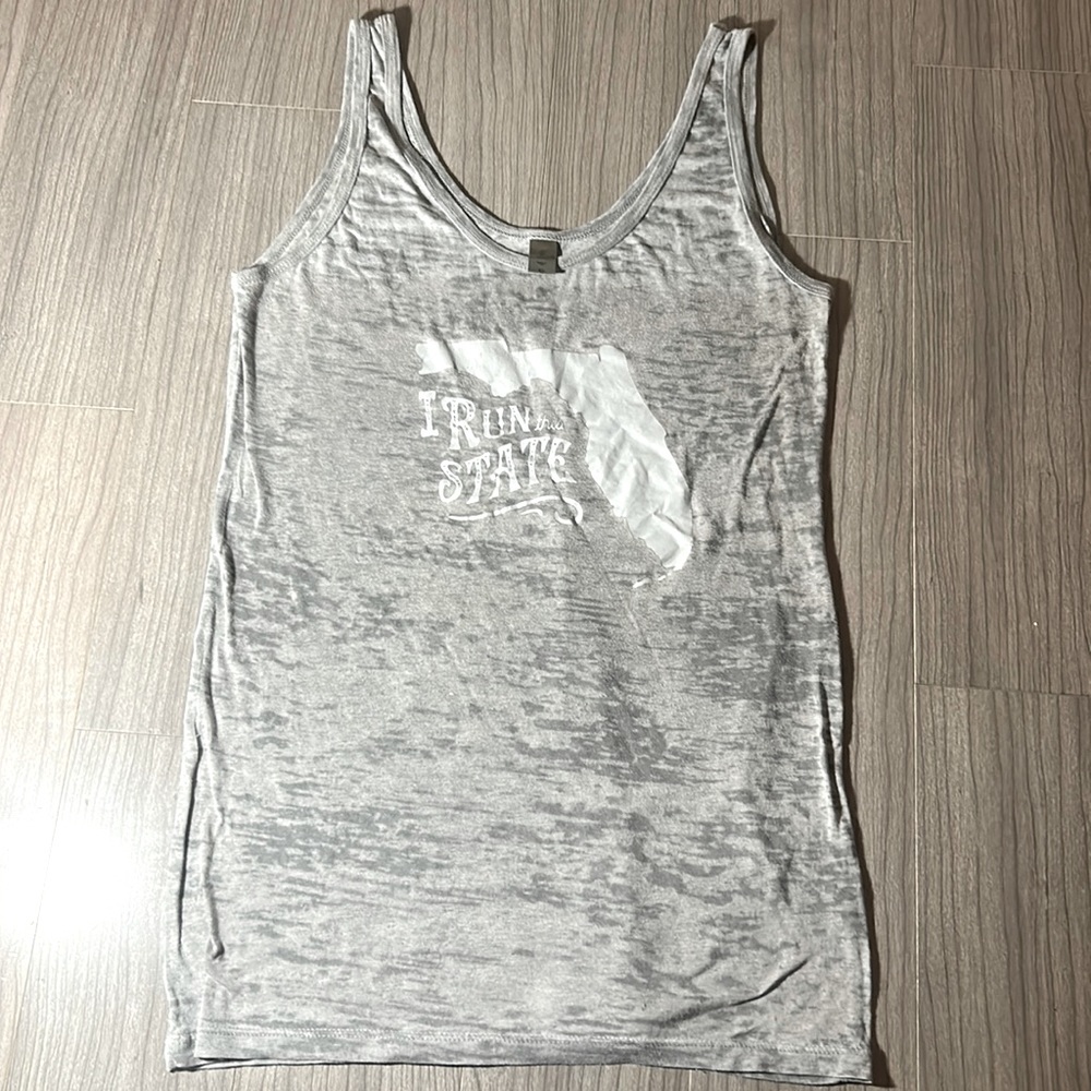 Men’s thin and light sleeveless tank, XL